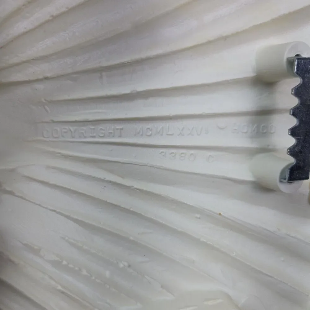 NEW NOS Vintage HOMCO Seashell Towel Ring Bath Kitchen Ivory 1986 Coastal Beach